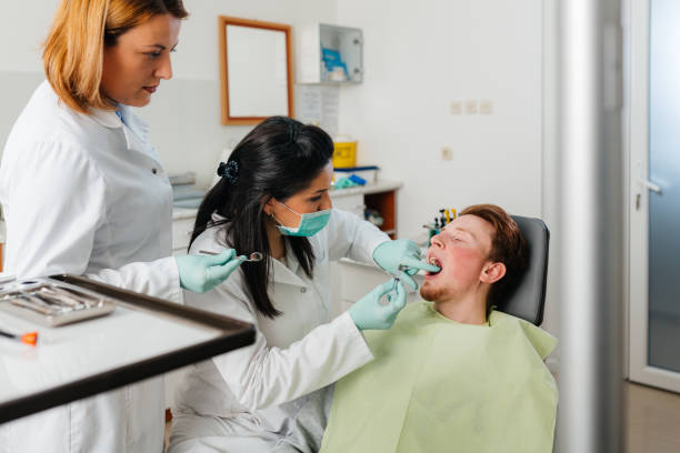 Best Weekend Emergency Dentist in Orange City, IA